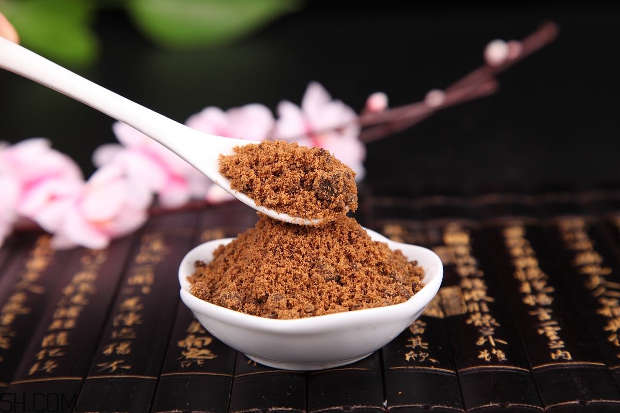 紅豆薏米加紅糖好嗎？紅豆薏米加紅糖的功效有哪些？