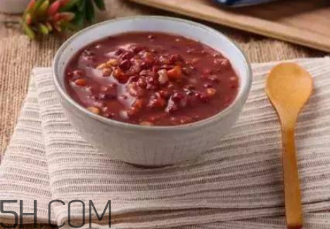 紅豆薏米可以放糖嗎？紅豆薏米加紅糖好還是冰糖好？