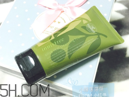 悅詩風(fēng)吟橄欖洗面奶好用嗎？悅詩風(fēng)吟橄欖洗面奶使用心得