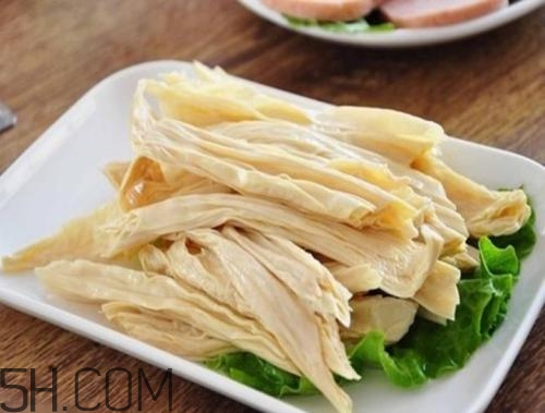 如何選購腐竹？腐竹的藥用功效有哪些？