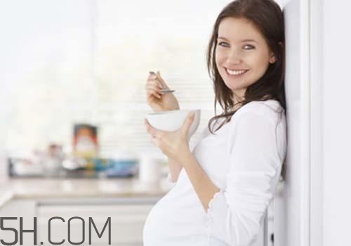 孕婦對(duì)氣味敏感怎么辦？孕婦對(duì)氣味敏感是懷男孩嗎？