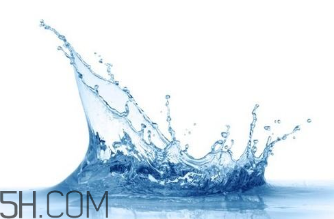 雙氧水能洗傷口嗎？雙氧水能祛痘嗎？