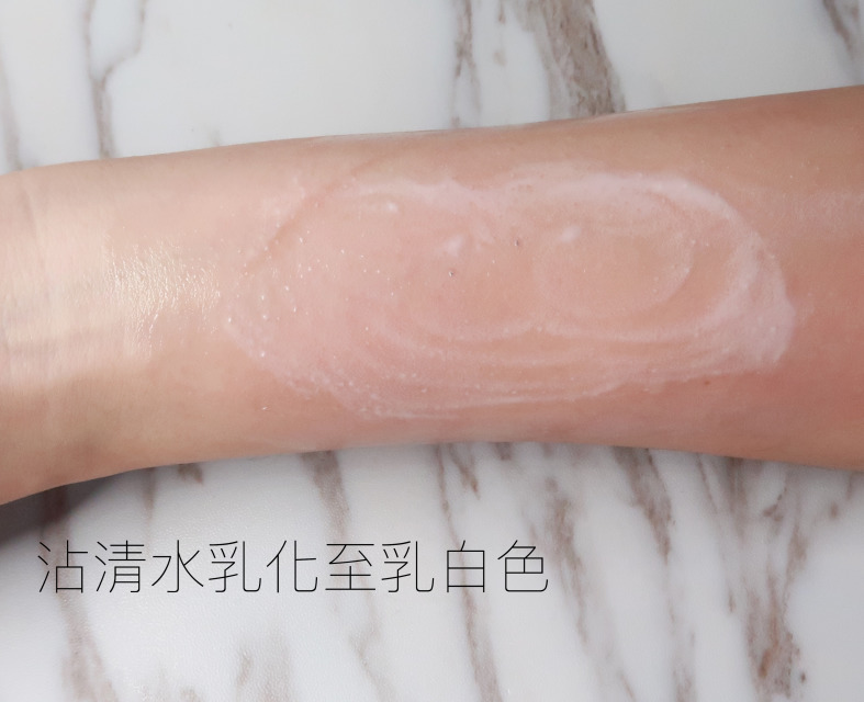 卸妝后要用洗面奶嗎？卸妝后不用洗面奶可以嗎
