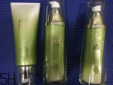 百雀羚水能量套盒都有什么？使用步驟