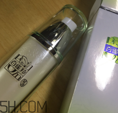 百雀羚亮膚水是清潔水嗎？適合油皮嗎？