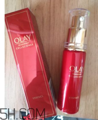 Olay小臉精華露是乳液嗎？用在哪一個步驟？