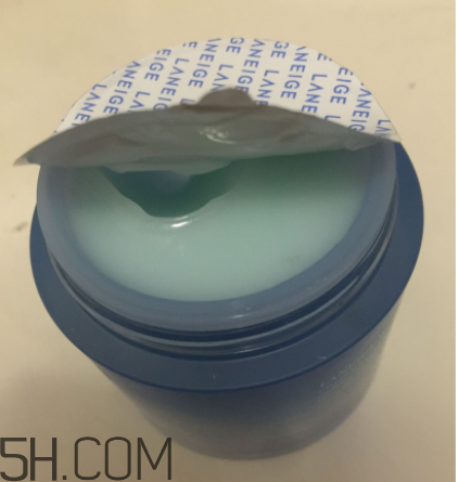 蘭芝睡眠面膜油不油？適合什么膚質(zhì)？
