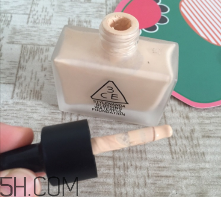3ce超水潤粉底液好用嗎？3ce粉底液和遮瑕液使用感