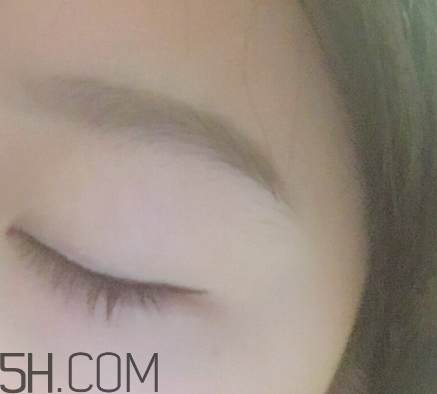 悅詩(shī)風(fēng)吟眼線(xiàn)筆防水嗎？悅詩(shī)風(fēng)吟眼線(xiàn)筆使用心得