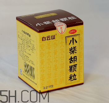 小柴胡顆粒是治風(fēng)寒還是風(fēng)熱？小柴胡顆粒是消炎藥嗎？