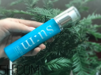 sum37保濕噴霧什么功效？適合夏天用嗎？