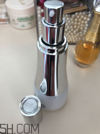 sum37度呼吸保濕乳油不油？適合什么膚質？