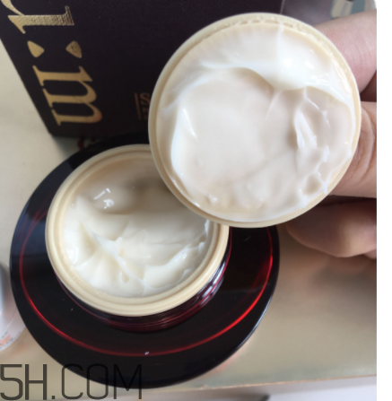 su:m37度蘇秘呼吸眼霜適合什么膚質(zhì)？什么季節(jié)？