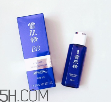 雪肌精化妝水適合干皮嗎？適合痘肌嗎？