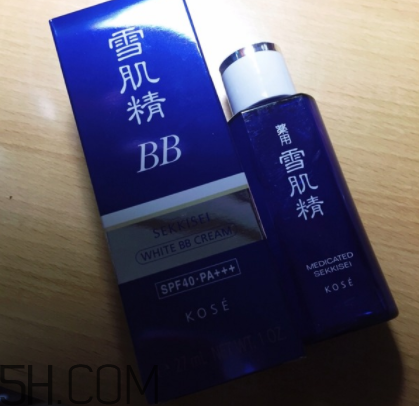 雪肌精美白BB霜含酒精嗎？敏感皮能用嗎？