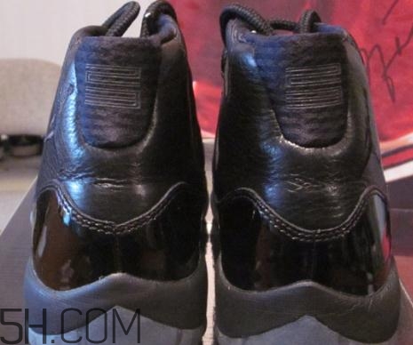 air jordan 11 blackout發(fā)售時間_多少錢？