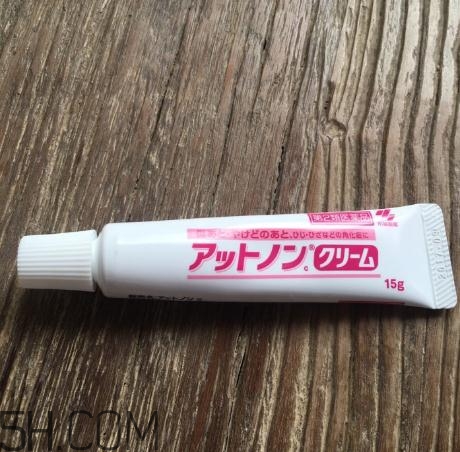 小林制藥祛疤膏有效嗎？小林制藥祛疤膏怎么樣？