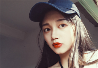 中午睡覺要卸妝嗎？怎么避免帶妝睡覺的危害？