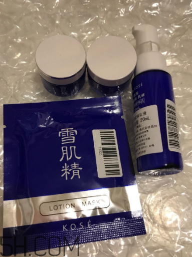 雪肌精柔凈洗顏乳有泡沫嗎？適合干皮嗎？