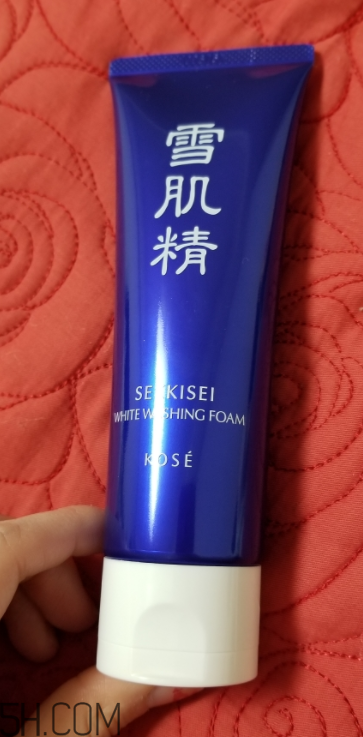 雪肌精洗面奶哪款適合敏感皮？哪款適合干皮？