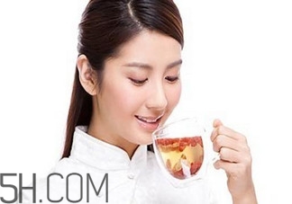 初潮早絕經(jīng)就早嗎？影響月經(jīng)初潮的因素有哪些？