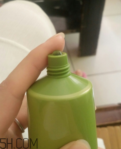 詩婷露雅堅果晚安凍膜能天天用嗎？油不油？