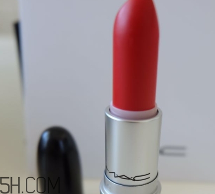 mac和tf口紅哪個好？mac魅可和tomford口紅對比