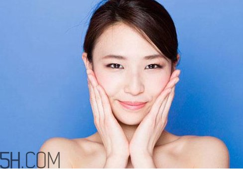 30歲用的護(hù)膚品怎樣選擇？30歲的女人用什么牌子護(hù)膚品好？