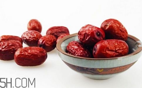 春季吃什么能防過(guò)敏？春季預(yù)防過(guò)敏的食物有哪些？