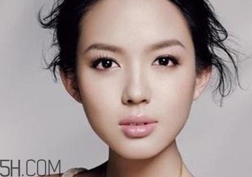 30歲女人用什么護(hù)膚品好？女人必知的護(hù)膚技巧