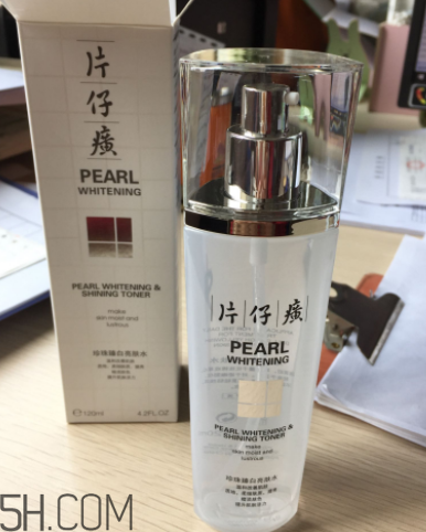 片仔癀珍珠亮膚水適合敏感皮嗎？有刺激嗎？