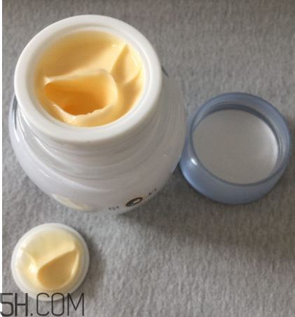 片仔癀珍珠膏(臻潤級)適合油皮嗎？過敏嗎？