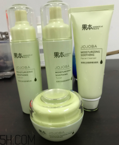 詩婷露雅荷荷巴系列有刺激嗎？適合敏感肌嗎？