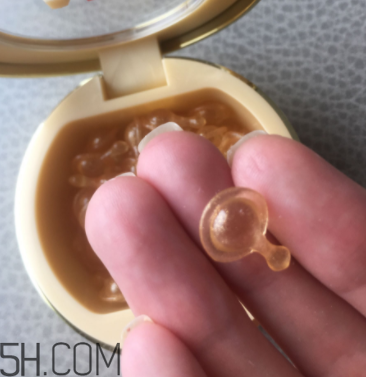 伊麗莎白雅頓眼部精華液一次用多少？一次用量？