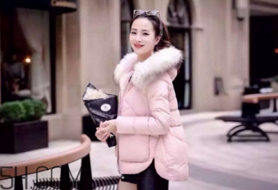 羽絨服出毛是怎么回事？羽絨服怎么清洗干凈？