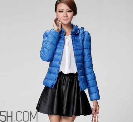 女裝羽絨服怎么挑選？羽絨服的清洗技巧