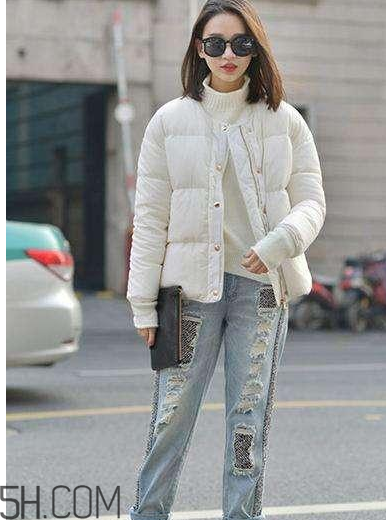 羽絨服搭配什么褲子好看？羽絨服搭配推薦