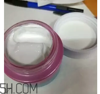 植美村素顏霜好用嗎？含有害成分嗎？