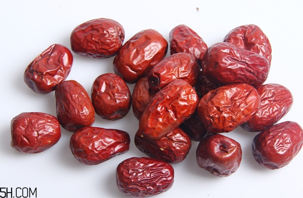 最健康吃紅棗的方法是什么？吃紅棗需要注意些什么？