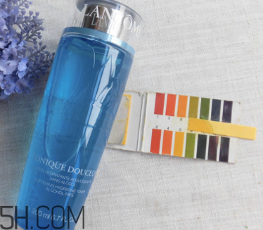 蘭蔻藍(lán)水與粉水、美膚修護(hù)美容液有什么區(qū)別？哪個(gè)好用？