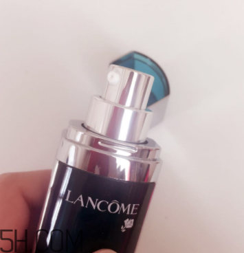 蘭蔻美膚修護精華乳有刺激嗎？適合敏感肌嗎？