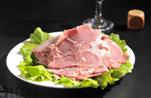 羊肉可以和豆腐一起吃嗎？羊肉和豆腐一起吃有什么好處？