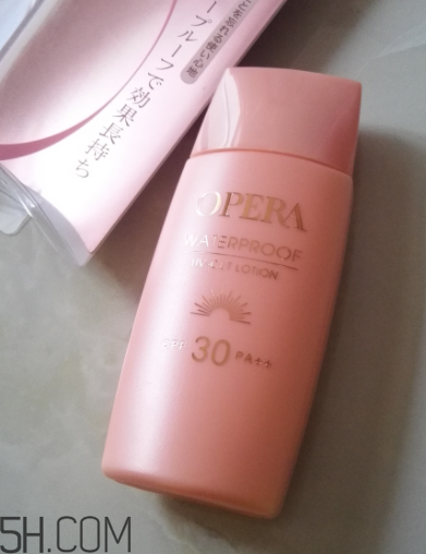 Opera防曬霜防水嗎？Opera防曬霜防汗嗎？
