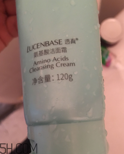 透真氨基酸潔面霜過敏嗎？透真氨基酸潔面霜適合敏感肌嗎？