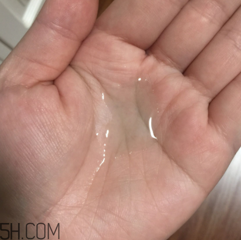 薇姿藍(lán)水是清潔水嗎？薇姿藍(lán)水適合敏感肌嗎？