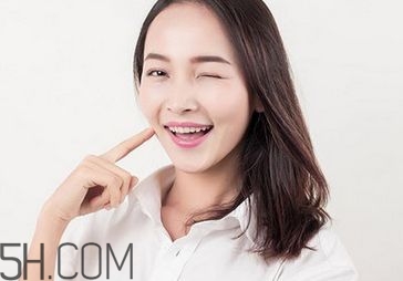 氣血不足和氣血充足都有什么表現(xiàn)？女人氣血不足該如何調理？