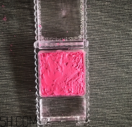 腮紅盤碎了怎么辦？腮紅盤摔碎了怎么修復(fù)
