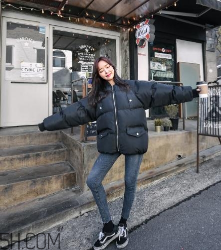 面包服搭配什么鞋子？面包服搭配鞋子圖片