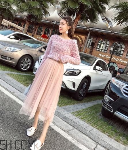 粉色裙子配什么鞋子？不同款式不同的風(fēng)格