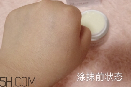 自然堂化妝品多少錢一套？